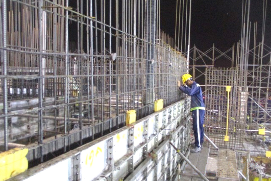 Constructing shear wall up to level 40